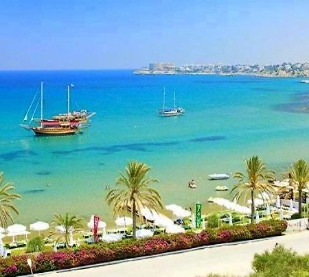 Sea & Sky At Escape Beach Aparthotel Girne Buitenkant foto